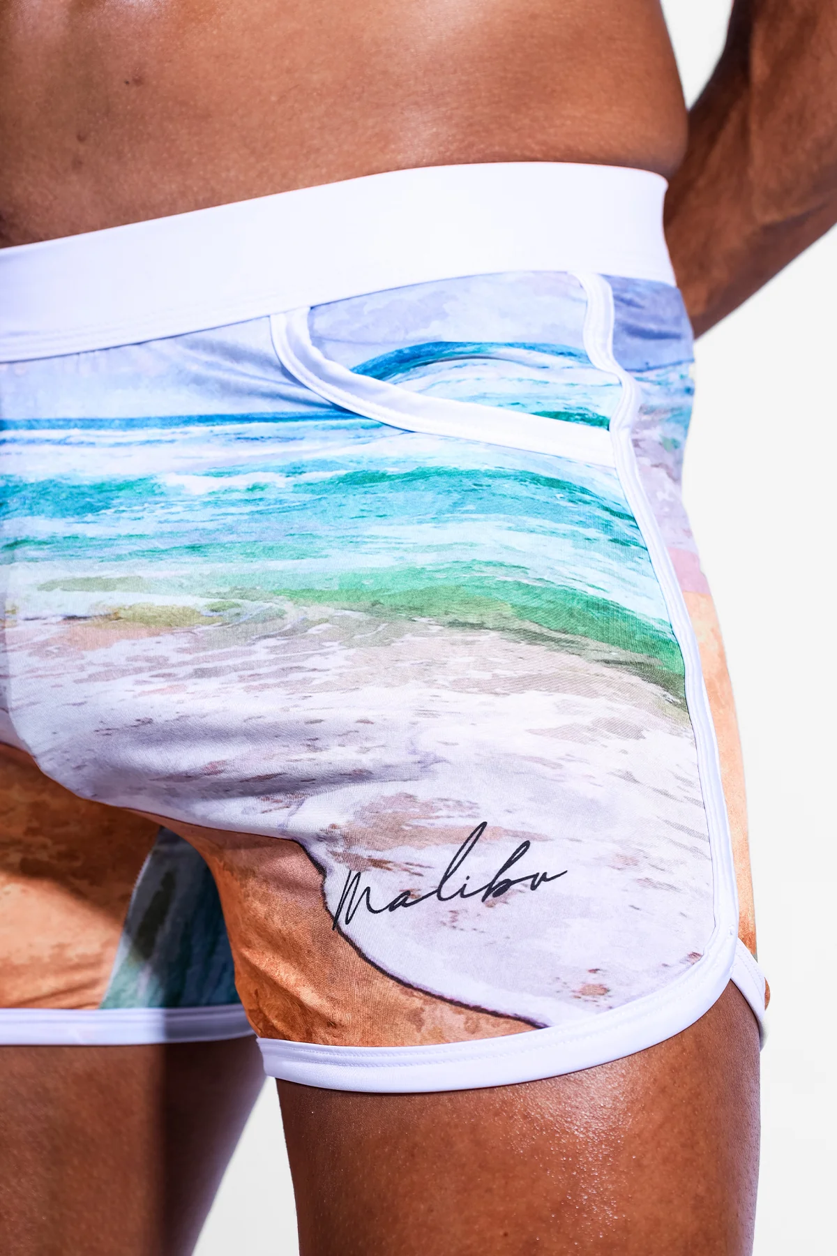 Elevate Comfort 4" Short Shorts - Beach - Image 8