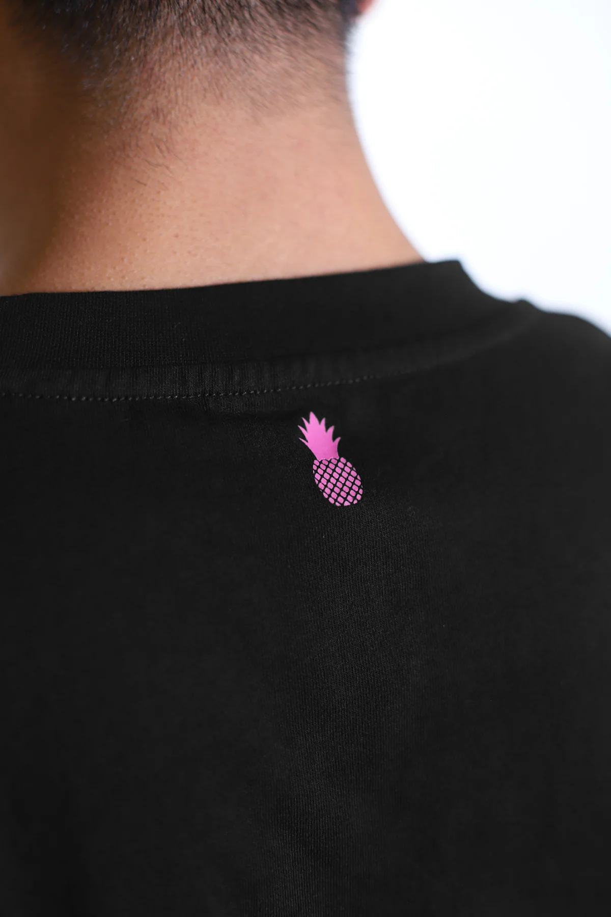 Escapism Muscle-Fit Crop Tank - JJ Hot Pink - Image 5