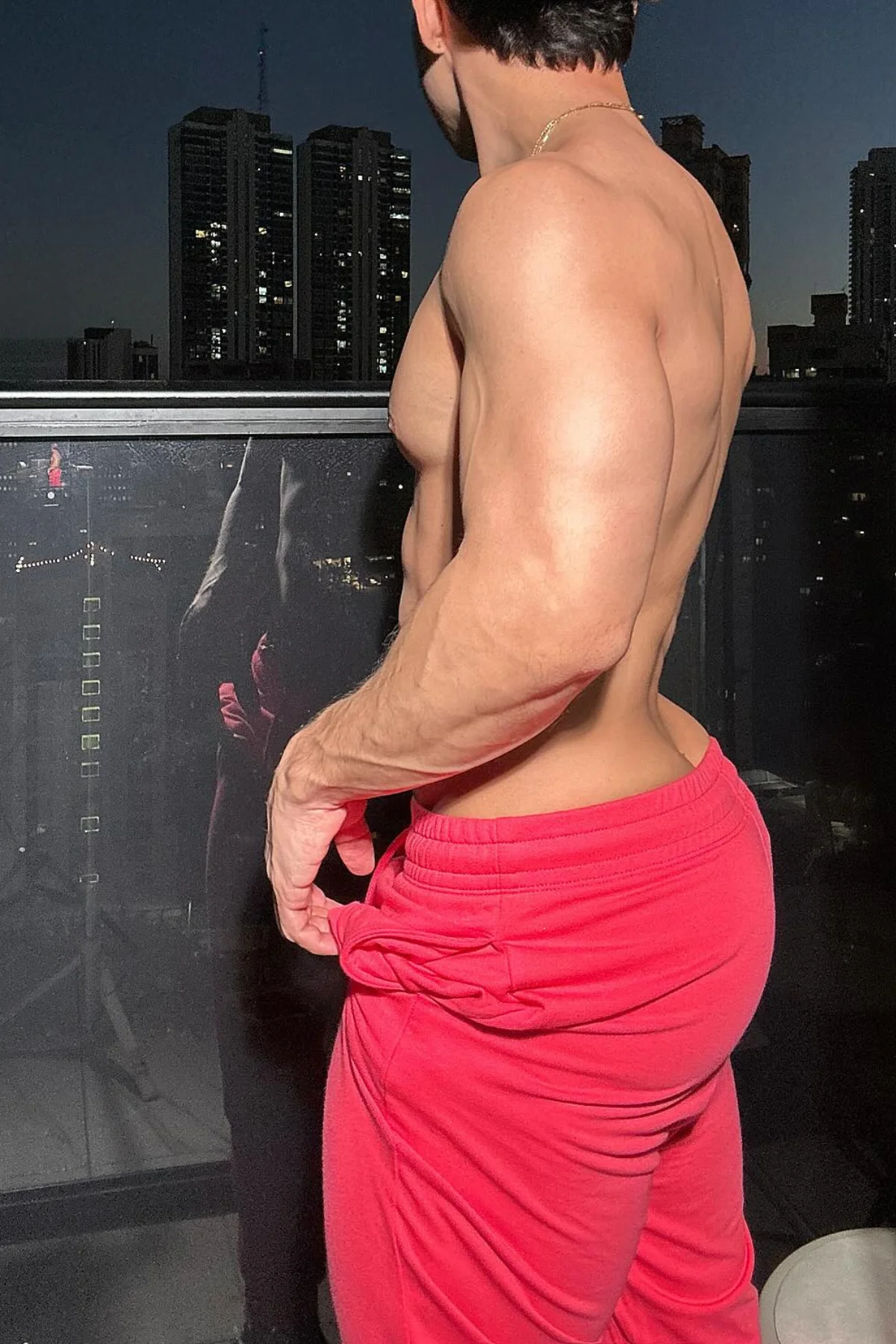 Joie Limited Edition Joggers - Cherry Red - Image 4