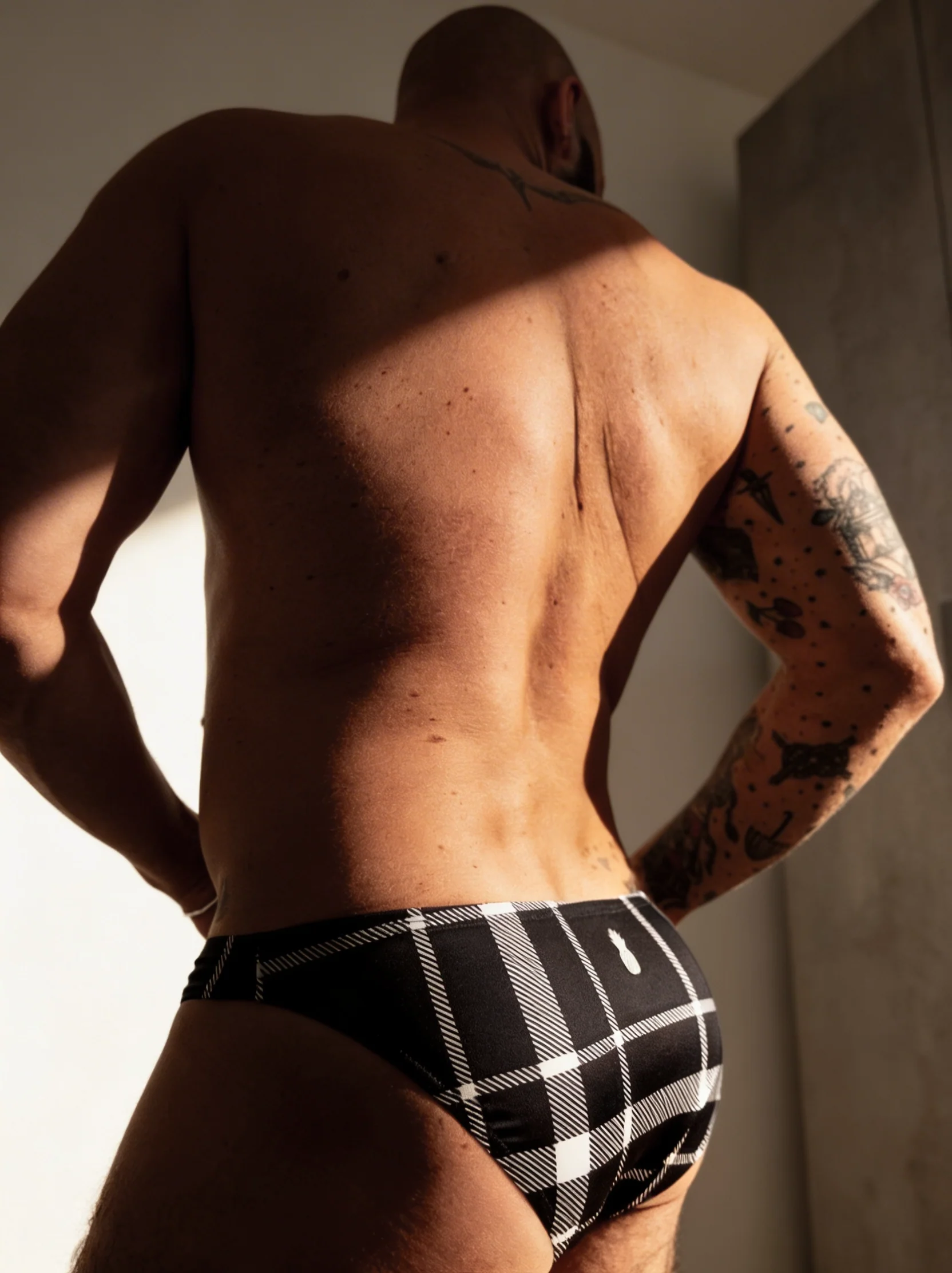 Men's Slimmer Bulge Briefs - OG Plaid - Image 5