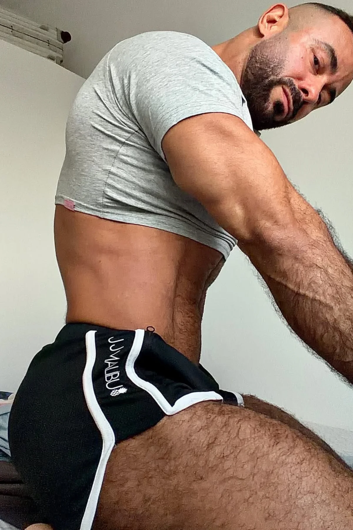 Muscle-Fit Crop Tee - JJ Verse - Image 4